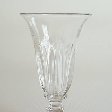 19世紀のワイングラス