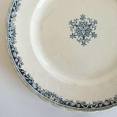 J.VIEILLARD&CIE プレート